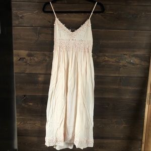 Forever 21  Light Peach Strap Dress size small